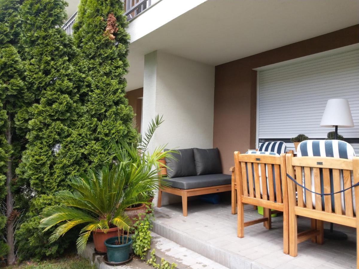 Bamboo Wellness Apartment Siofok Ngoại thất bức ảnh