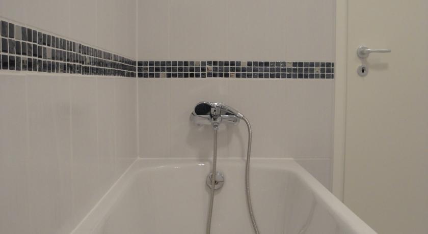 Bamboo Wellness Apartment Siofok Phòng bức ảnh